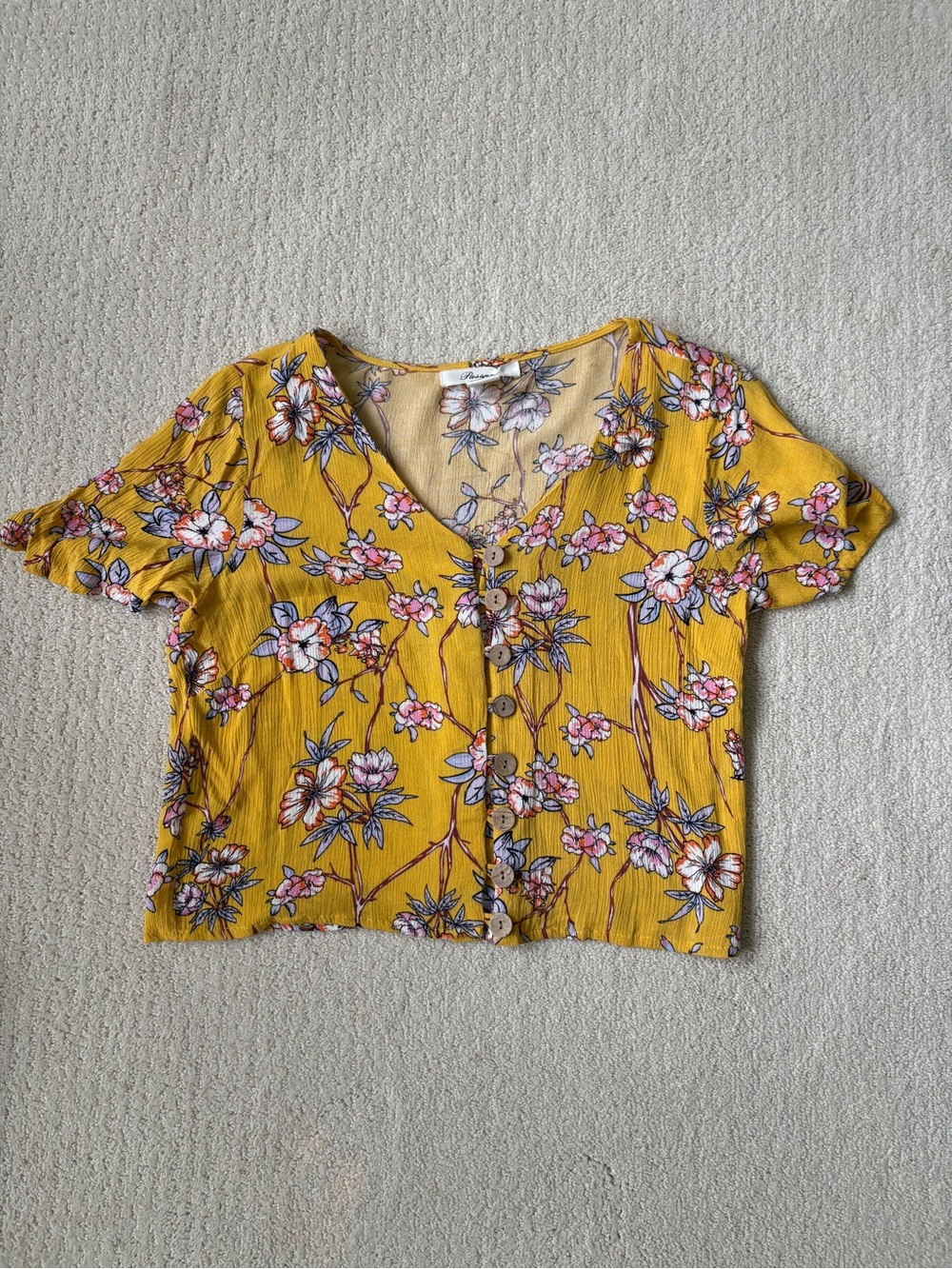 Floral Button-Front Crop Top in Size Small